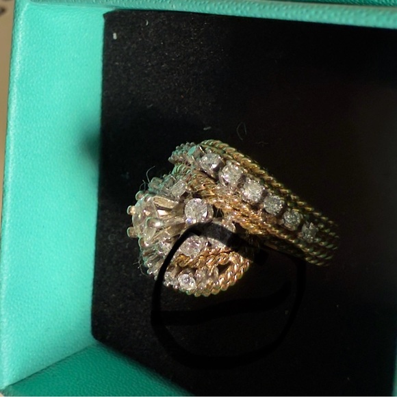 Vintage Stunning 1980’s Diamond 14k Bypass Ring ( unnoticeable flaw, see notes!! - Picture 12 of 14